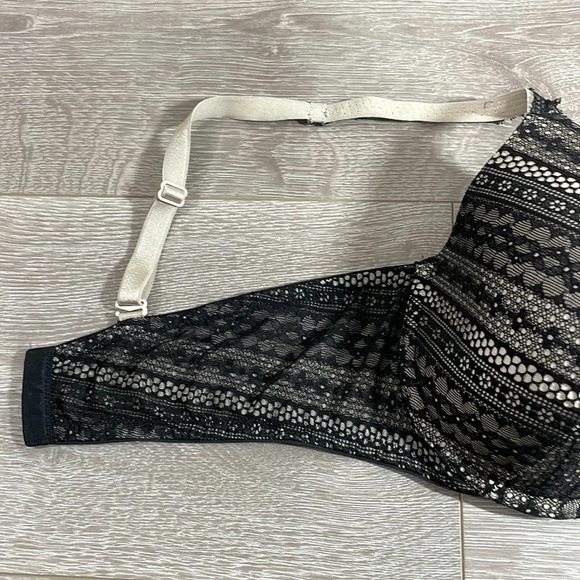 Victoria’s Secret Lined Perfect Coverage Bra Black Lace 38D - Picture 2 of 16